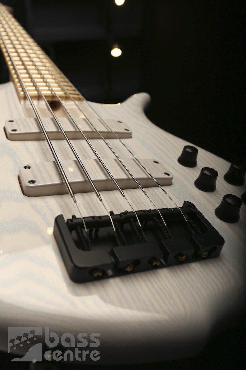 F Bass BN5 Trans White - Bass Centre Music Store Melbourne