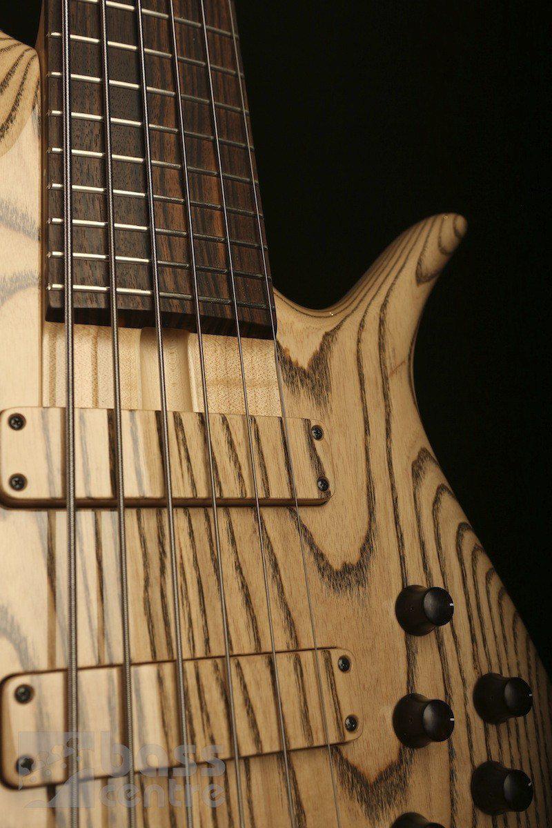 F Bass BN6 - Bass Centre Music Store Melbourne