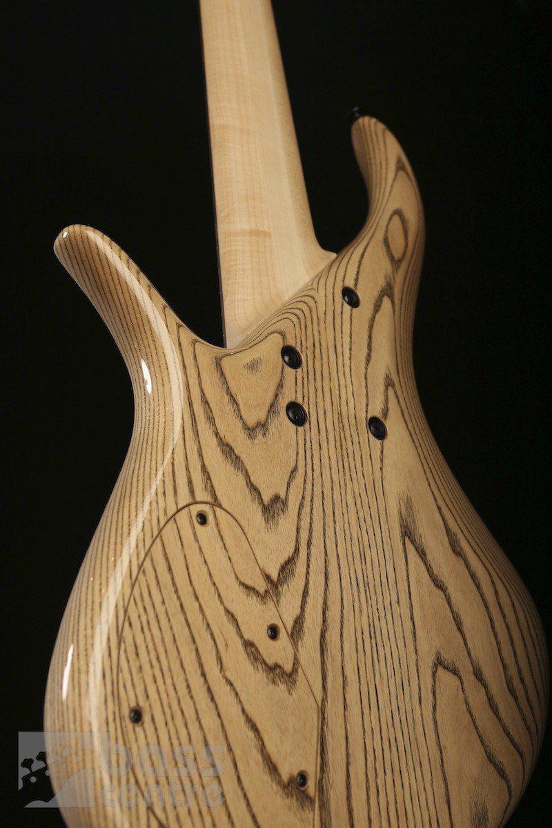 F Bass BN6 - Bass Centre Music Store Melbourne