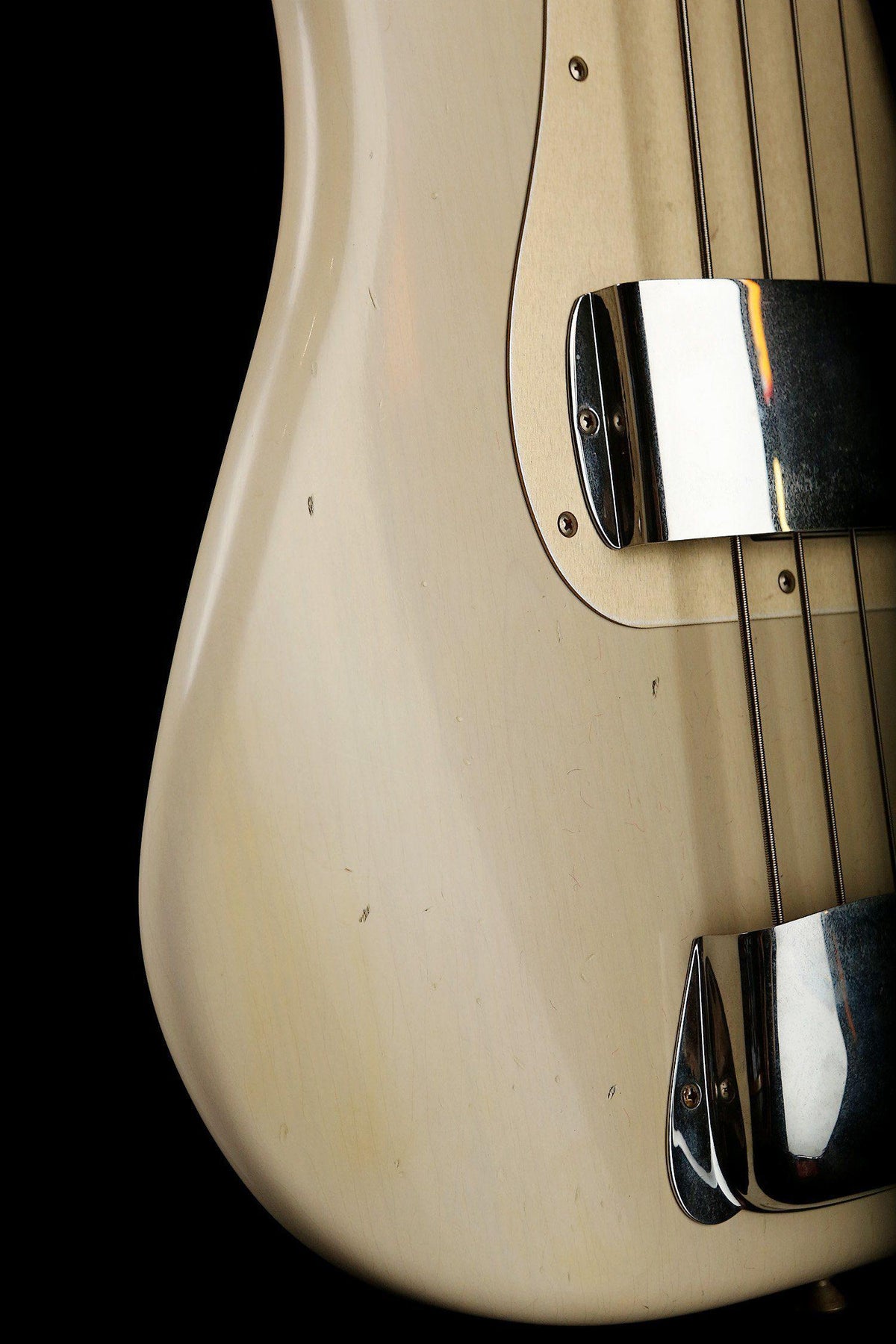Fender Custom Shop 1959 Journeyman Relic Precision Bass Blonde W/Case - Bass Centre Music Store Melbourne