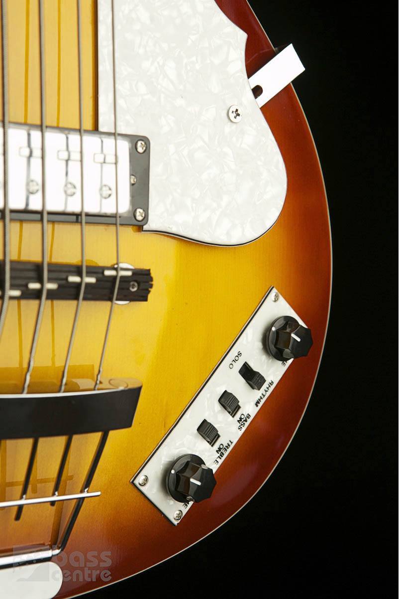 Hofner Ignition Club Bass w/case - Bass Centre Music Store Melbourne