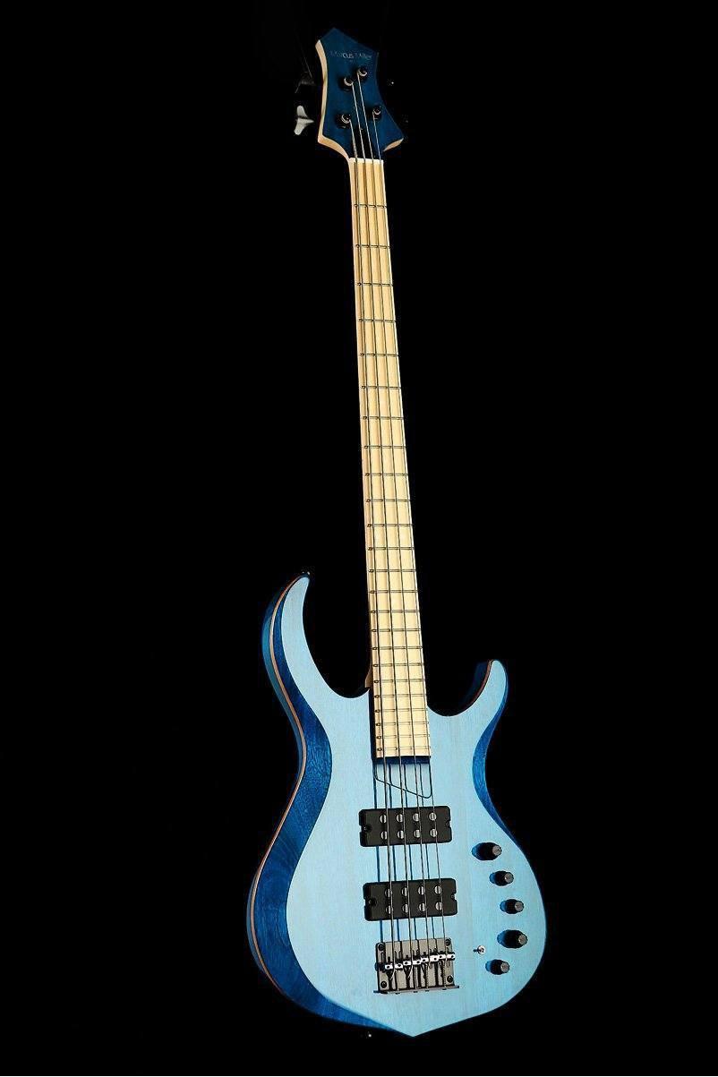Sire Marcus Miller M2 4 string V2