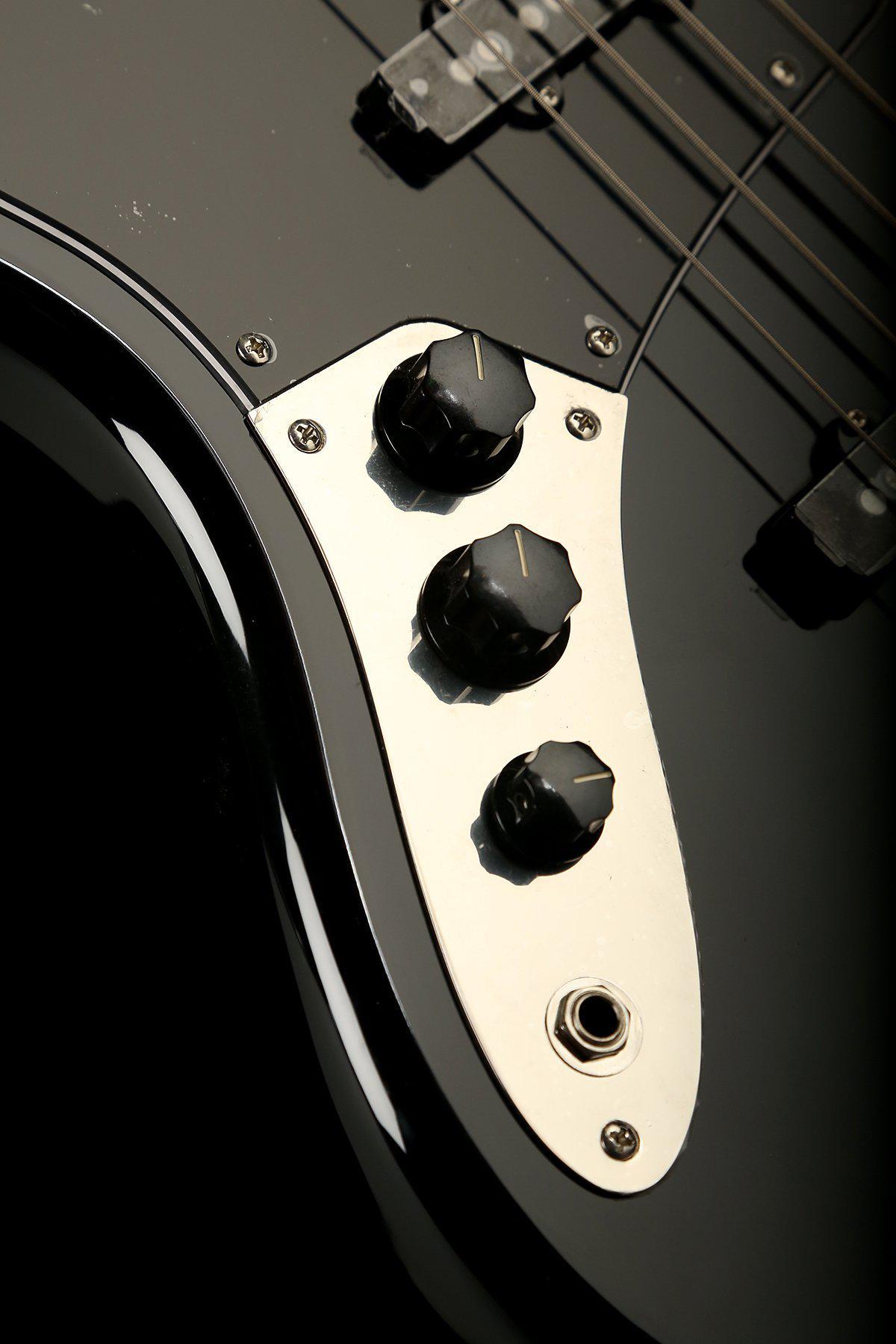 Squier Left Handed Classic Vibe &#39;70s Jazz Bass - Bass Centre Music Store Melbourne