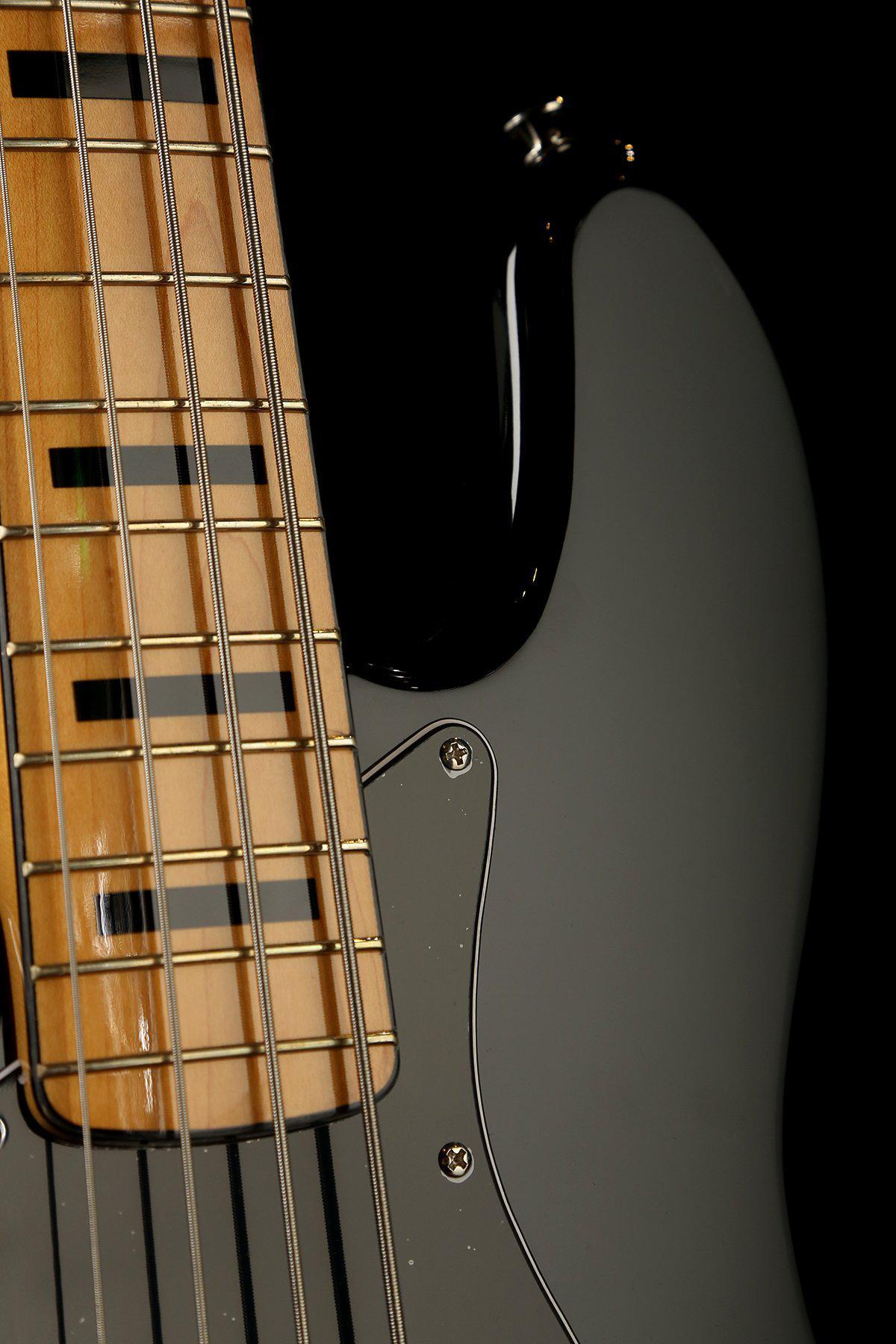 Squier Left Handed Classic Vibe &#39;70s Jazz Bass - Bass Centre Music Store Melbourne